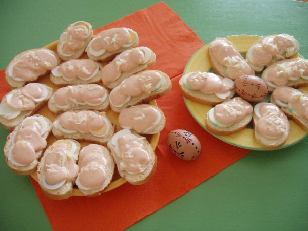 JARNÍ CHLEBÍČKY