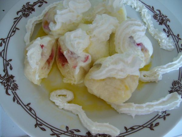 SLADKÉ KNEDLÍKY-KYNUTÉ