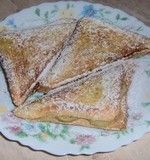 ŠTRŮDL Z TOASTŮ = RYCHLÁ SNÍDANĚ, NEBO POHOŠTĚNÍ PRO NÁVŠTĚVU