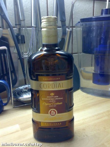 CORDIAL - tohle báječný pití určitě ochutnejte