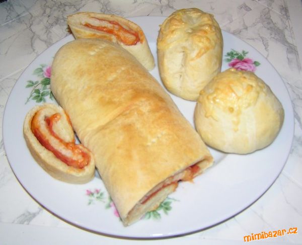 Domácí houstičky - kynou v lednici :o)