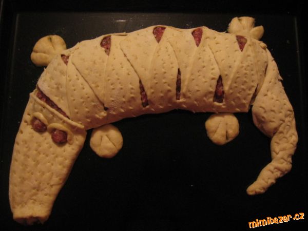 Krokodýl z listového těsta