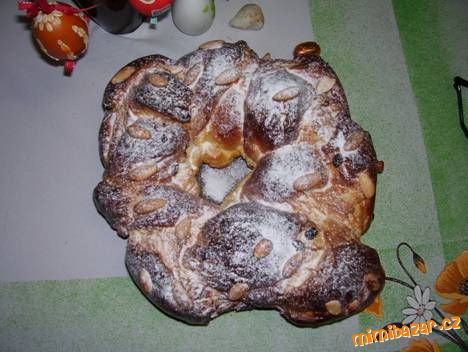 Pomlázkový věnec