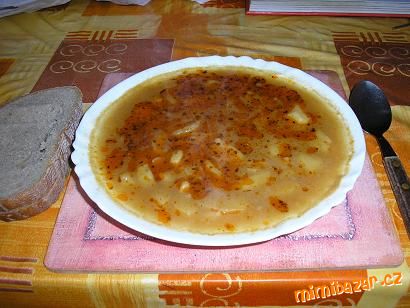 bramborová polevka od mé babičky