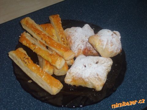 Jablka v županu (a slané tyčinky)