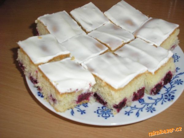 Ovocný koláč
