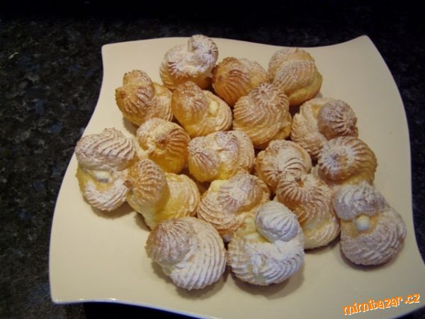šlehačkové kuličky