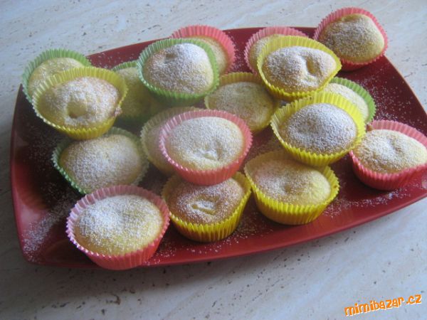 Ananasové muffiny