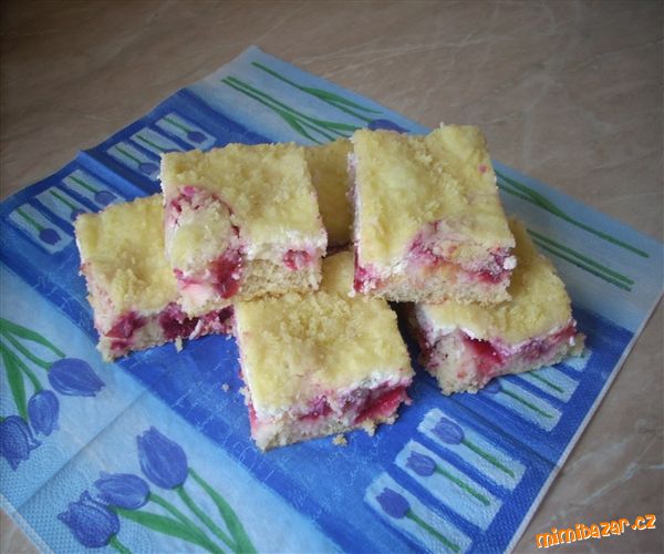 BLUMOVÝ (ŠVESTKOVÝ) KOLÁČ