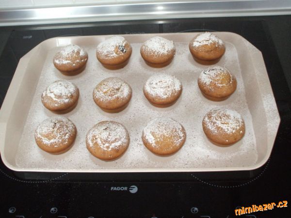 MOJE PRVNI PLNENE MUFFINKY