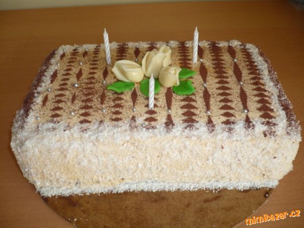 Sestře k třicítce