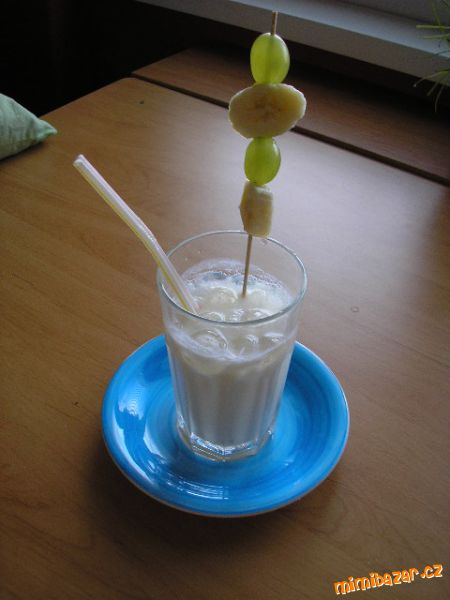 ******domácí PINA COLADA*****