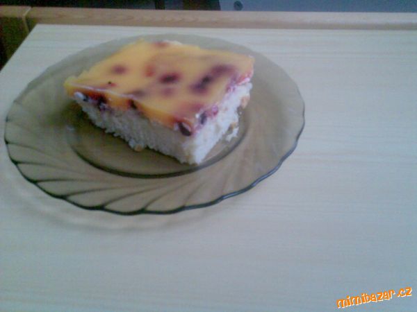 Buchta s rosolem z tangu