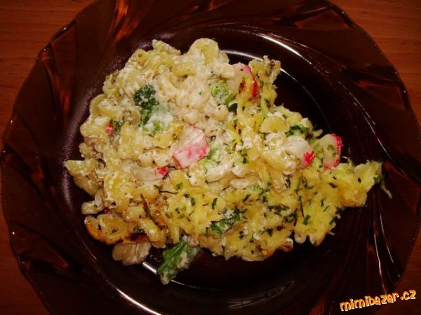Zapečené těstoviny se surimi (krabí tyčinky) a brokolicí-rychlovka