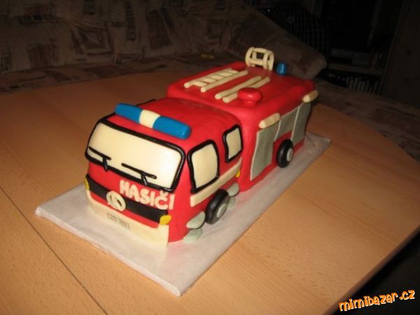 Hasičské auto od hasičů pro pana starostu