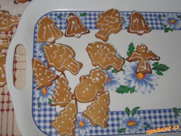 Babiččiny první zdobené perníčky! ☺