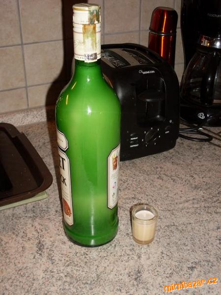 vaječný likér