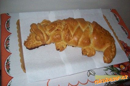 Krokodýl z kynutého těsta
