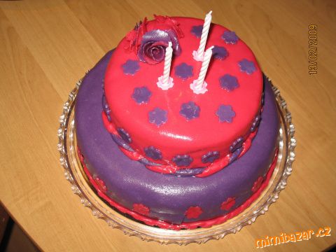 Můj 3. potahovaný dortík + Valentýnský