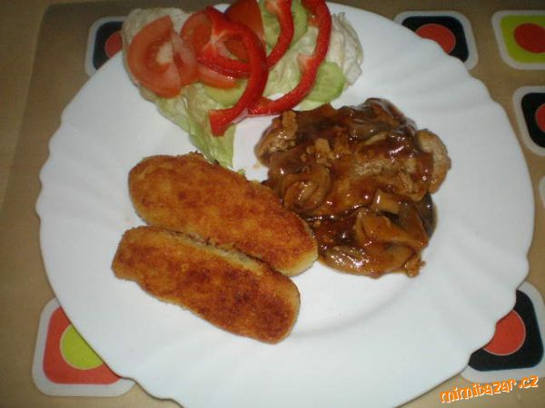 Kotletka na žampionech+bramborové kroketky a obloha