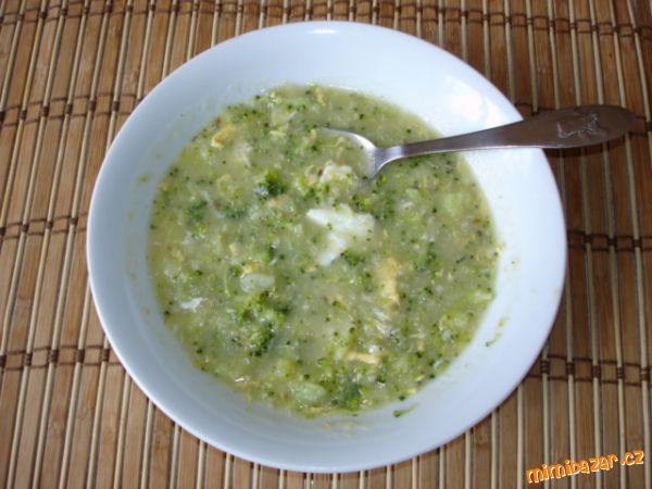 BROKOLICOVÁ POLÉVKA hotová za cca 25min!!!!! zdravá, chutná, bez bujónu (vhodná i pro ty nejmenší!!!!)