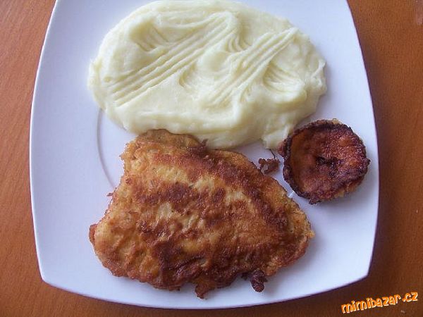 PANGASIUS V SUPER TESTICKU+ SALAT K TOMU