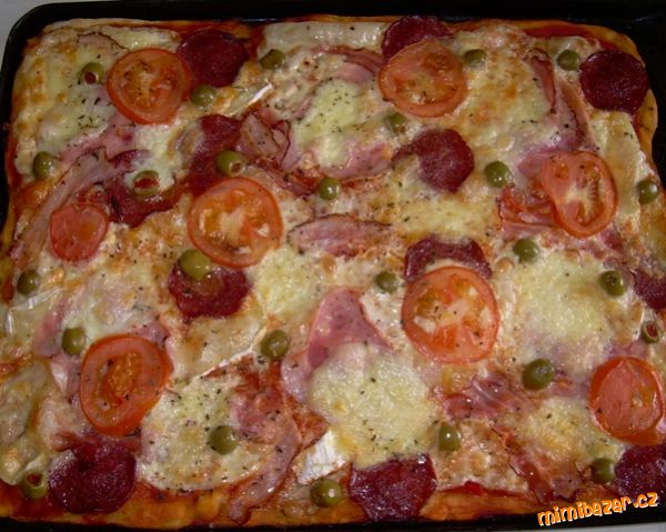Pizza-rychlovka:-) moooc dobrá