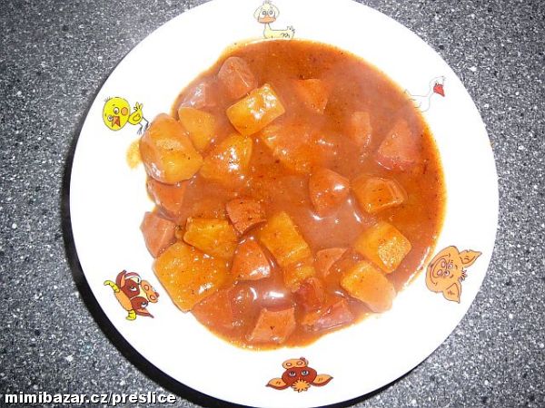 VUŘTGULÁŠ SE ZÁZVOREM