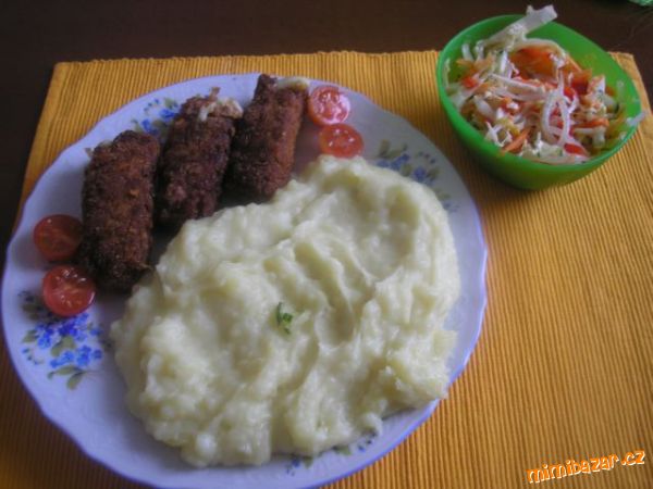 Mleté válečky plněné sýrem