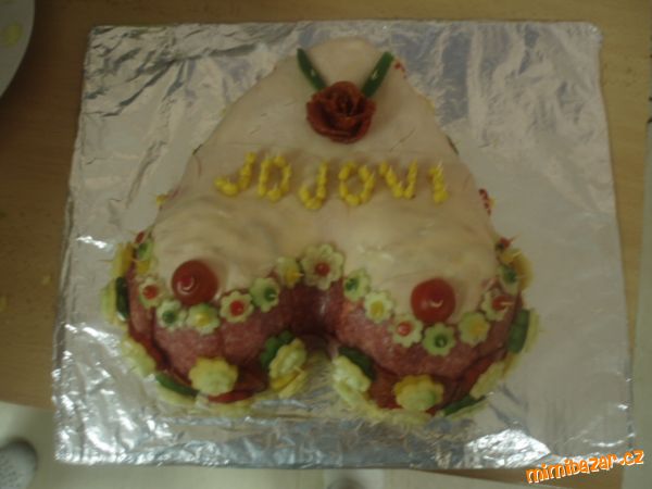 Slaná torta - prsia, slany dort - prsa