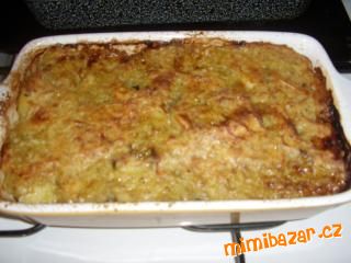 PŘEKVAPENÍ POD BRAMBORÁKOVOU PEŘINKOU