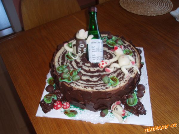 Další dortík s myškama alkoholičkama