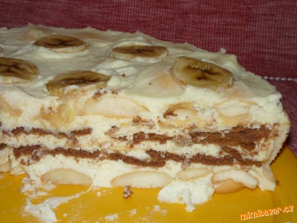 Tvarohový dort s Bebe a piškoty