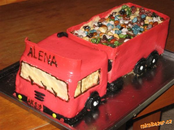 auto TATRA pro babi Ali