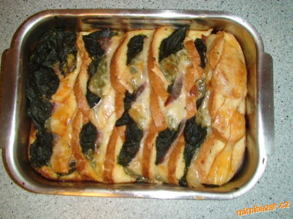 Špenátová žemlovka