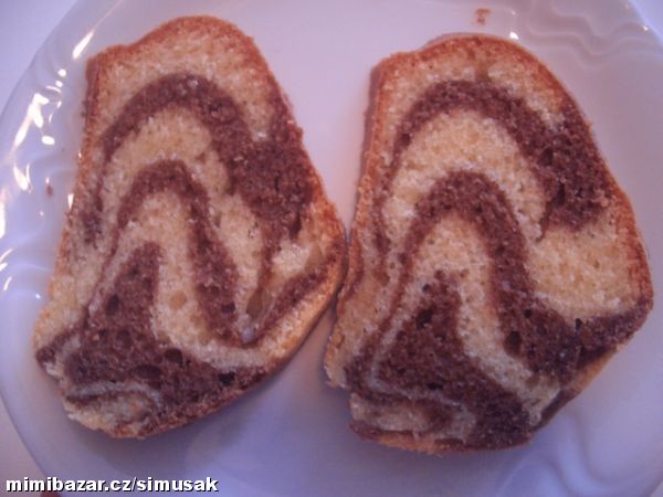Šlehačková bábovka - MRAMOR