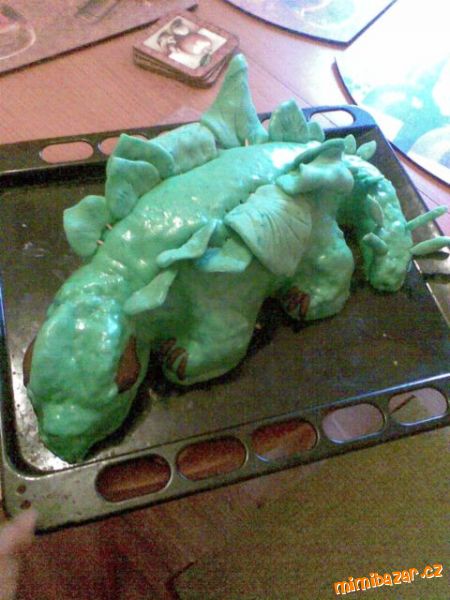 Měl to být dinosaurus ale celý se mi roztekl!!