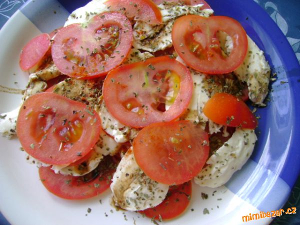 Mozzarela s rajčaty