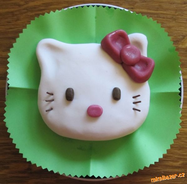 Hello Kitty - mini dortík - 9,5cm