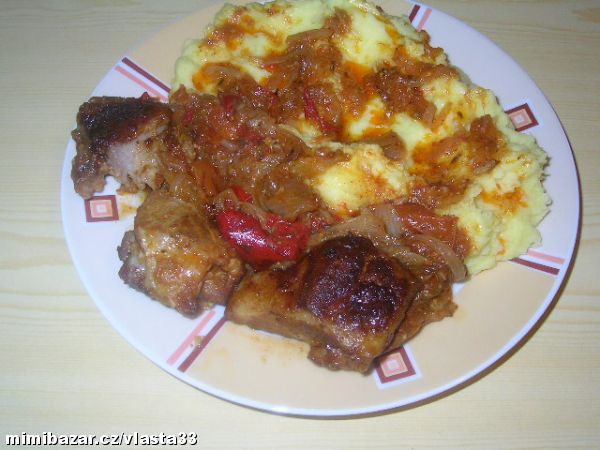 Vepřové na cibuli a paprice-( VAŘIL MANŽEL)