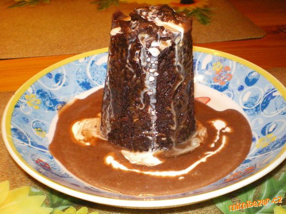 Hot chocolate cake( z mikrovlnky za 3 minútky )