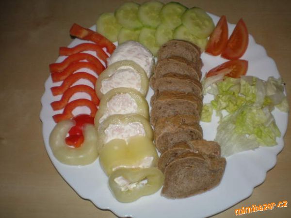 *´´¨¨*PLNĚNÁ PAPRIKA LUČINOU A ŠUNKOU*¨¨´´*