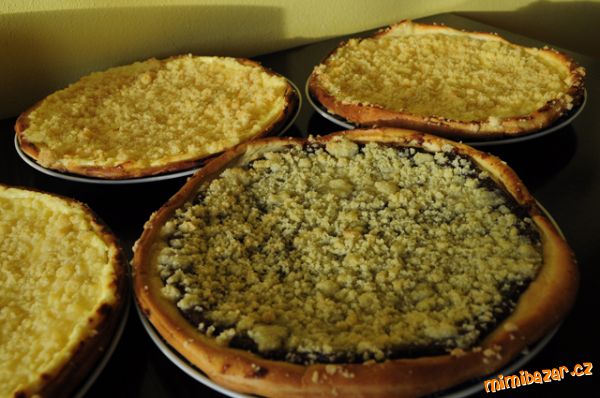 valašský frgál s tvarohem a jablky - recept z kuchařské pohotovosti - VÝBORNÝ