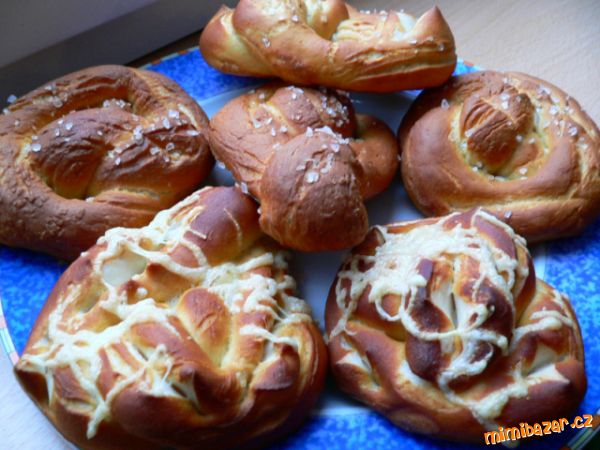 Německé preclíky - Laugenbrezel