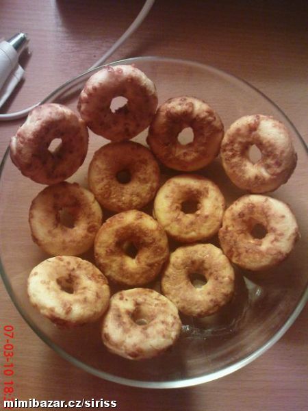 Sýrové donutky