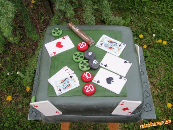 POKER STŮL-KARETNÍ HRA