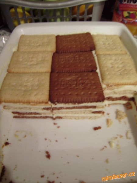 BEBE dortík