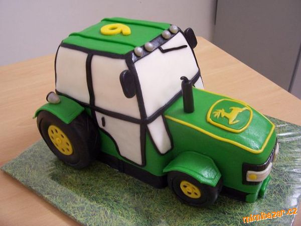 TRAKTOR Č.4- JOHN DEERE