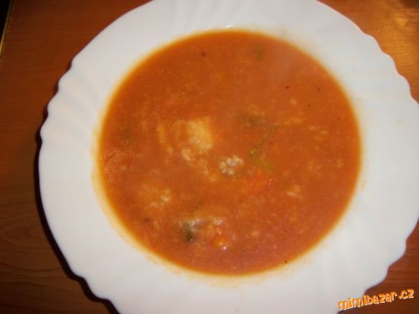 Italská polévka se sýrovým kapáním
