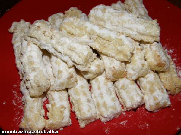 STŘAPÁČI